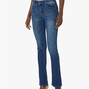 DEMOCRACY itty bitty bootcut jeans. Size 8